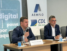 Candidatos a prefeito de São José recebem demandas da AEMFLO e CDL de São José 